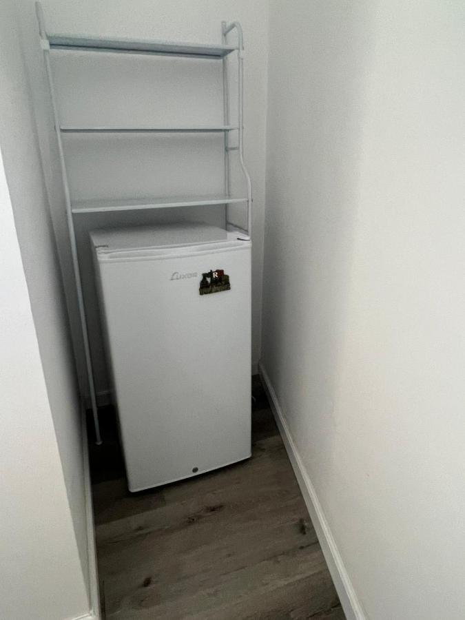 סטודיו חדש ויפה עם נוף לים Apartment Netanya Exterior photo